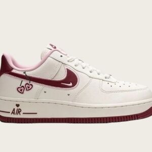 Women's Nike Airforce 1 Valentines 2023